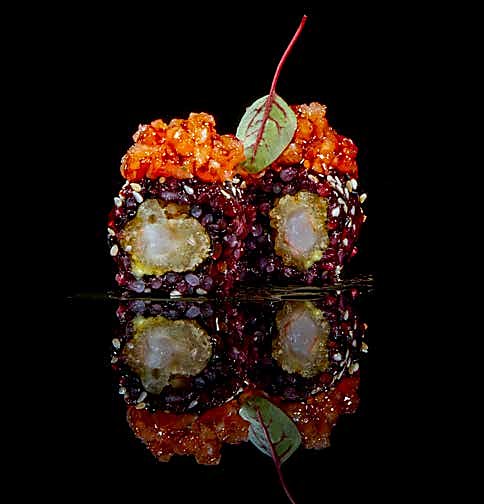 Noir Sake, uramaki con riso venere